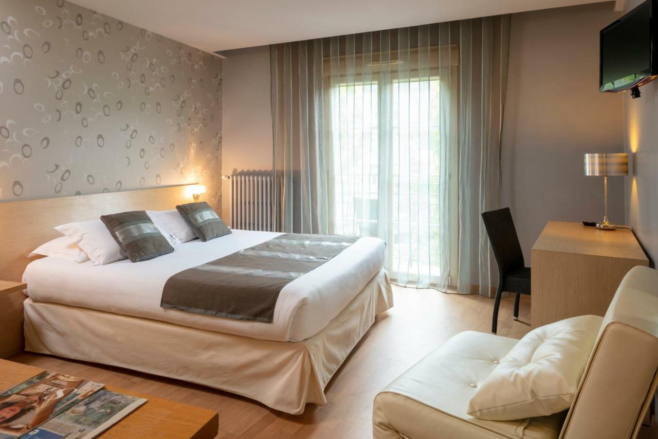 Hotel La Chaumiere Quillan Exterior photo